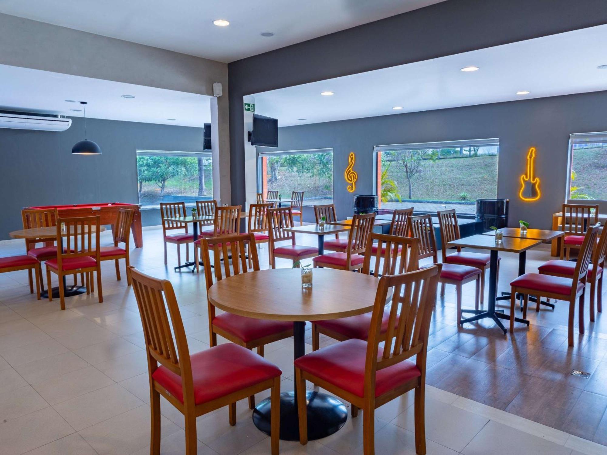 Hotel Ibis 3*